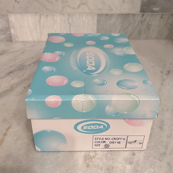 SODA Women’s Faux Leather Gray Croft Slip On - Picture 2 of 13